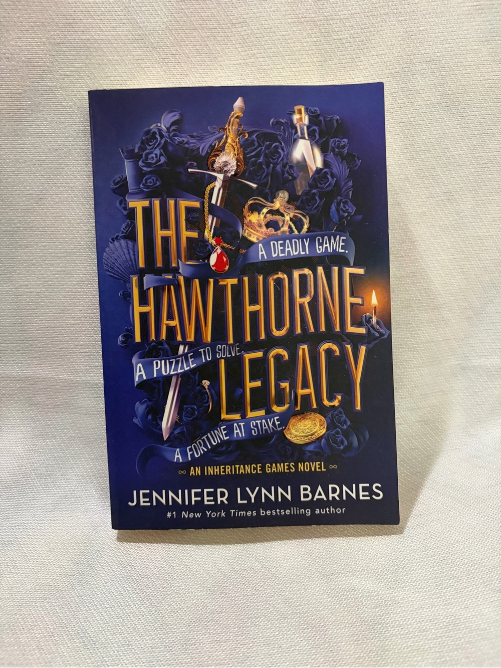 📚 3/$15 The Hawthorne Legacy Jennifer Lynn Barnes Inheritance Games Paperback